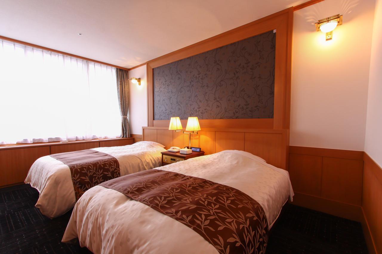 Dogo Hotel Mielparque Matsuyama Matsuyama  Buitenkant foto
