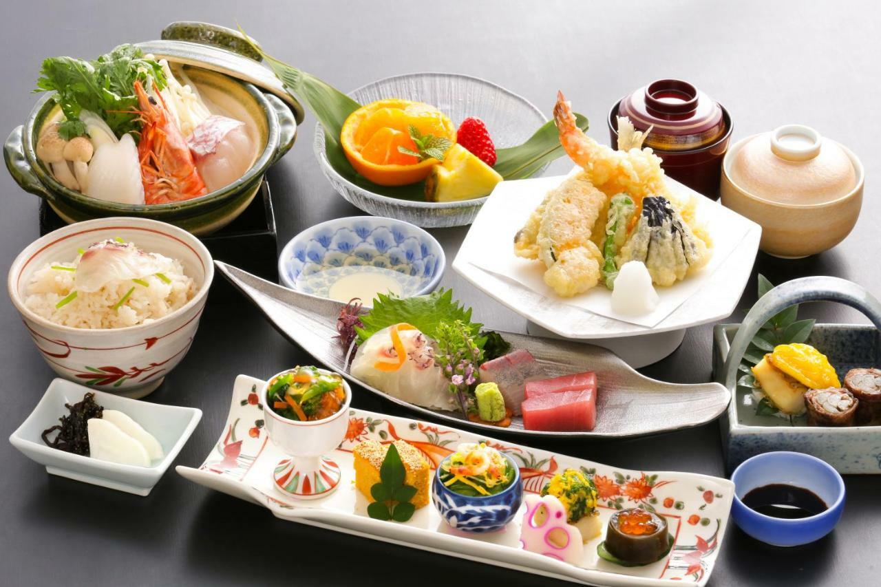 Dogo Hotel Mielparque Matsuyama Matsuyama  Buitenkant foto